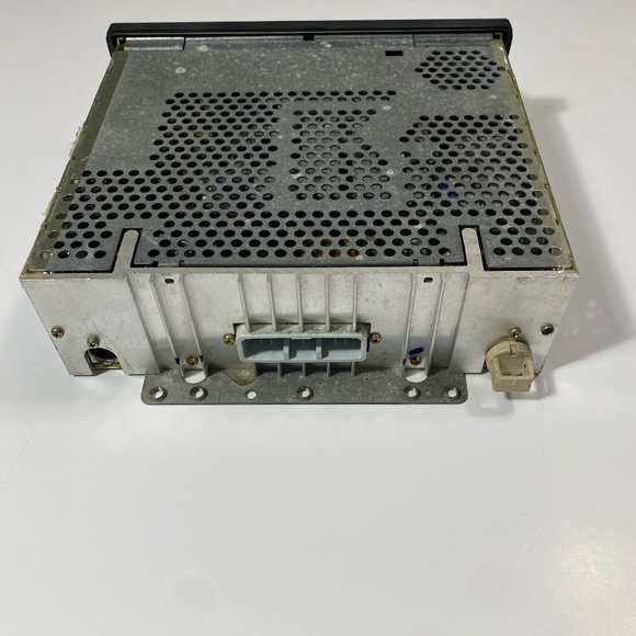 1990-97 Honda Accord AM FM Radio Cassette Player 39100-SM4-A100-M1 OPT Untested - Picture 2 of 4